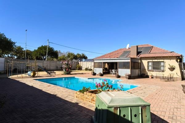 4 bedroom house in Witpoortjie